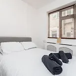 Apartment Street Lane Roundhay Leeds (West Yorkshire)
