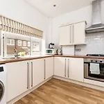 Street Lane Roundhay Apartment Leeds (West Yorkshire)