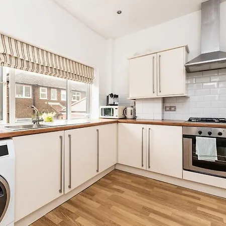 Street Lane Roundhay Apartment Leeds (West Yorkshire)