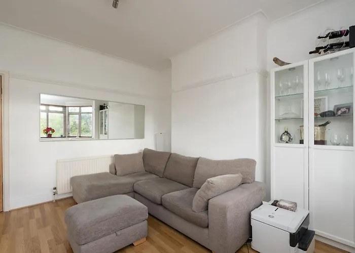 Street Lane Roundhay Apartment Leeds (West Yorkshire)