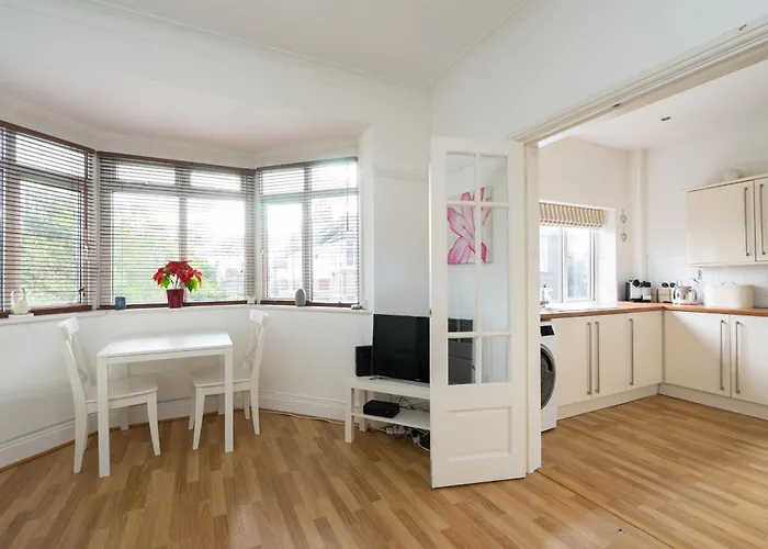 Street Lane Roundhay