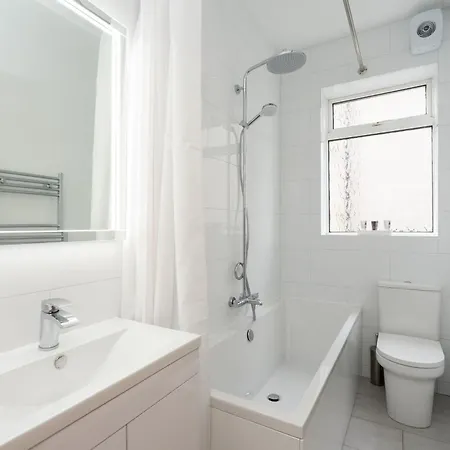 Street Lane Roundhay * Leeds (West Yorkshire)